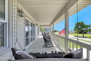 901 Spot Ln, Holly Ridge, NC 28445 - Photo 8