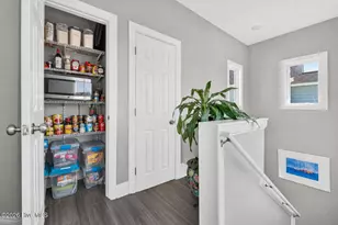 652 Ocean Blvd W, Holden Beach, NC 28462 - Photo 22