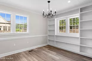 533 W College St, Warsaw, NC 28398 - Photo 10