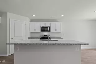 129 Claude St, La Grange, NC 28551 - Photo 6