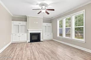 215 Spoonbill Ct, Swansboro, NC 28584 - Photo 2