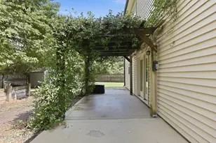 215 Spoonbill Ct, Swansboro, NC 28584 - Photo 50