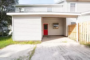 350 W Frances St, Jacksonville, NC 28546 - Photo 18