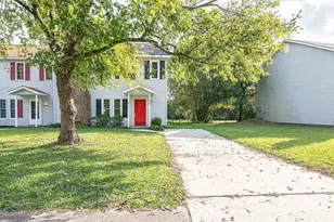 350 W Frances St, Jacksonville, NC 28546 - Photo 2