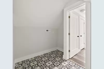 305 E Harnett Street, Benson, NC 27504 - Photo 26
