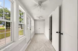 305 E Harnett St, Benson, NC 27504 - Photo 16