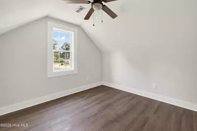305 E Harnett Street, Benson, NC 27504 - Photo 30