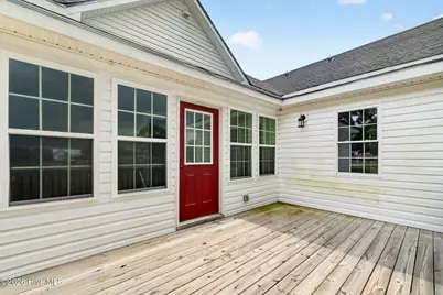 305 E Harnett Street, Benson, NC 27504 - Photo 36