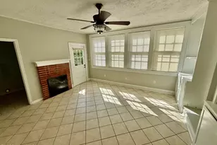 605 Entwistle St, Hamlet, NC 28345 - Photo 12
