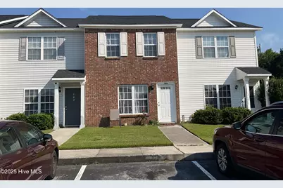 109 Fairwood Court, Jacksonville, NC 28546 - Photo 1