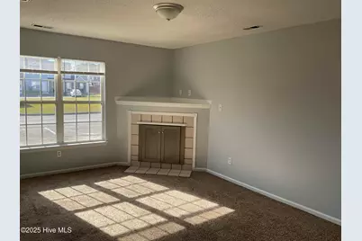 109 Fairwood Court, Jacksonville, NC 28546 - Photo 2