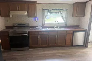48 Sugar Berry Ave, Whiteville, NC 28472 - Photo 16