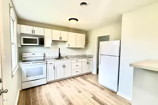1222 Davis St, Jacksonville, NC 28540 - Photo 6