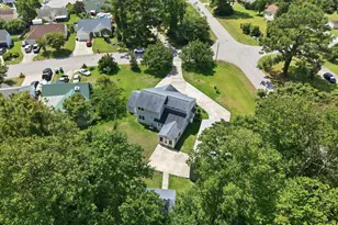 3018 Mandy Ln, Morehead City, NC 28557 - Photo 10
