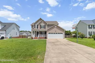 185 Snowberry Ln, Smithfield, NC 27577 - Photo 2