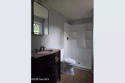 [Address not provided], Jacksonville, NC 28540 - Photo 10