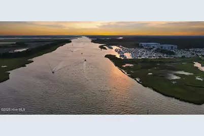 1058 Rock Skipper Road, Ocean Isle Beach, NC 28469 - Photo 18
