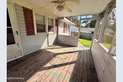 113 Bosco Drive, Jacksonville, NC 28540 - Photo 2