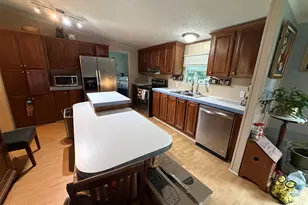 127 Hatcher Dr, Newport, NC 28570 - Photo 18