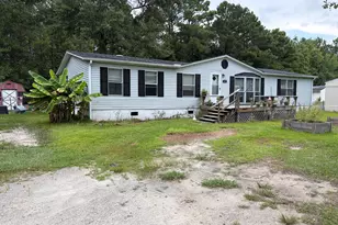 127 Hatcher Dr, Newport, NC 28570 - Photo 2