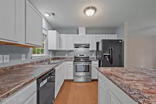 1624 Hargett St, Jacksonville, NC 28540 - Photo 26
