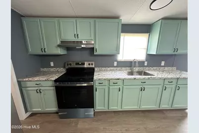 945 Katherines Place, Greenville, NC 27834 - Photo 12