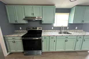 945 Katherines Pl, Greenville, NC 27834 - Photo 12