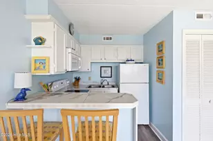 222 N Carolina Beach Ave N, Carolina Beach, NC 28428 - Photo 10