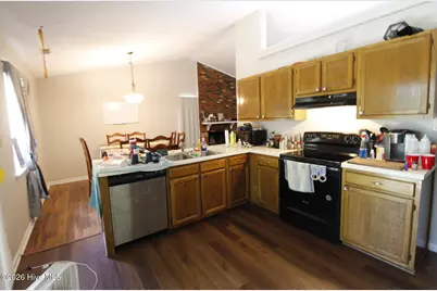 408 Singletree Court, Jacksonville, NC 28540 - Photo 8