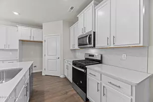 7013 Bayberry Park Dr, New Bern, NC 28562 - Photo 8