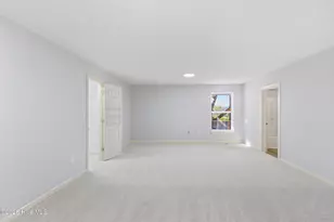 3338 N Barrett St, Farmville, NC 27828 - Photo 8