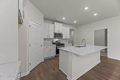 7019 Bayberry Park Drive, New Bern, NC 28562 - Photo 10