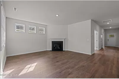 7021 Bayberry Park Drive, New Bern, NC 28562 - Photo 10