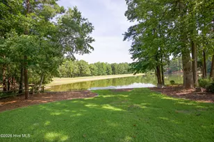 110 Sandspur Ln, Seven Lakes, NC 27376 - Photo 10