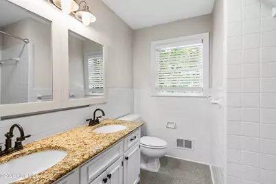 1909 Fairview Way, Greenville, NC 27858 - Photo 8
