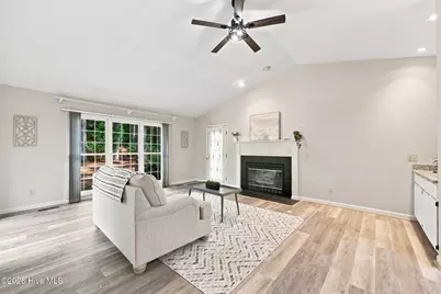 965 Monticello Drive, Pinehurst, NC 28374 - Photo 6