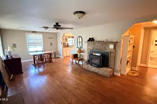 107 Cherokee Ave, Andrews, NC 28901 - Photo 4