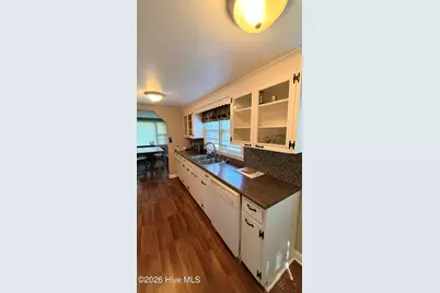 107 Cherokee Avenue, Andrews, NC 28901 - Photo 8