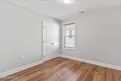 323 Wilson Street, Wilmington, NC 28401 - Photo 18