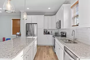 323 Wilson St, Wilmington, NC 28401 - Photo 8