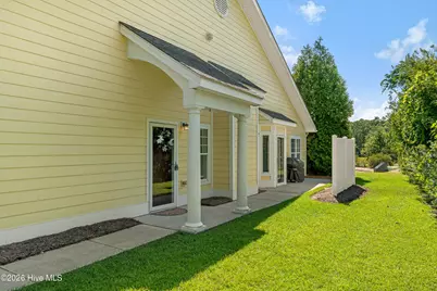 215 Diamond Cove, Newport, NC 28570 - Photo 2
