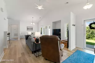 215 Diamond Cove, Newport, NC 28570 - Photo 6