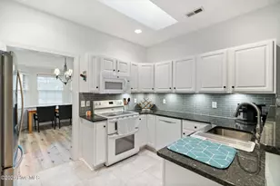 7737 Marymount Dr, Wilmington, NC 28411 - Photo 12