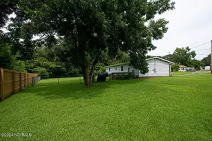 203 Noble Ct, Jacksonville, NC 28546 - Photo 24