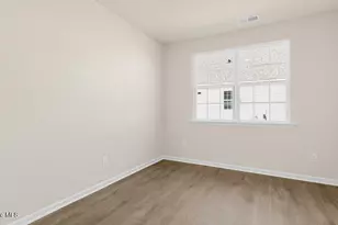 421 Thistle Meadow Ln, Aberdeen, NC 28315 - Photo 12