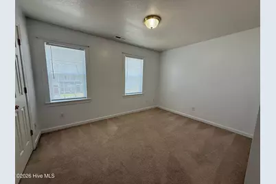 109 Bridgewood Drive, Jacksonville, NC 28546 - Photo 8