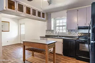 806 Currie St, Carthage, NC 28327 - Photo 18