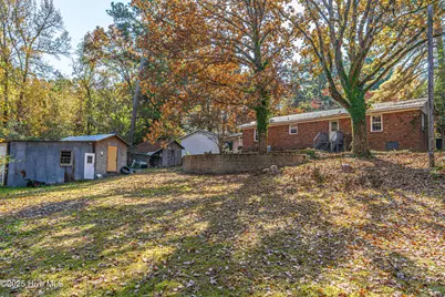 806 Currie Street, Carthage, NC 28327 - Photo 6