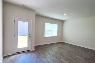 1201 Amethyst Wy, Greenville, NC 27834 - Photo 2