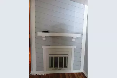 111 Village Circle, Jacksonville, NC 28546 - Photo 6